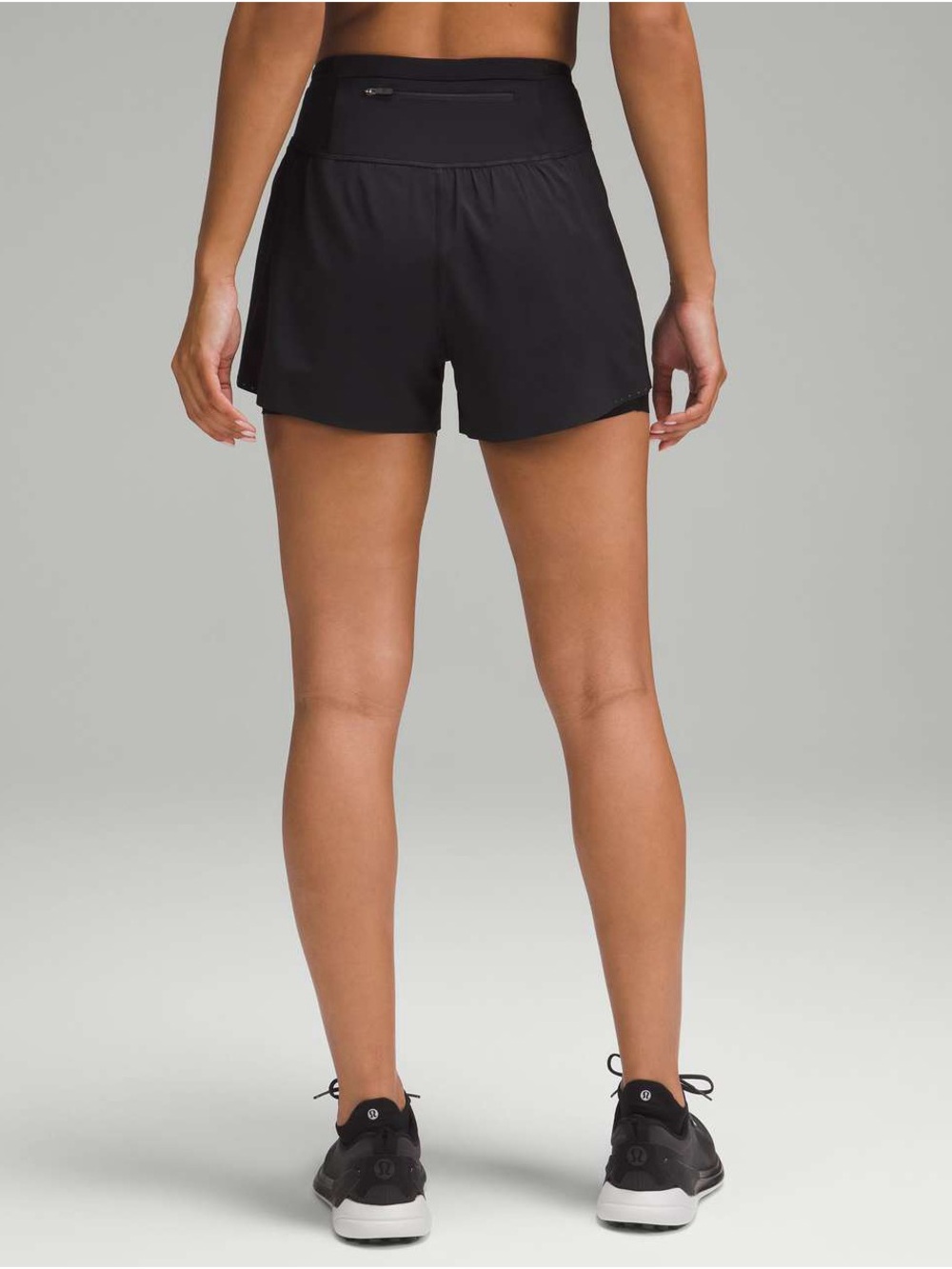lululemon athletica Nulux Road to Trail HRShort 4” Sz-6 - Picture 3 of 10